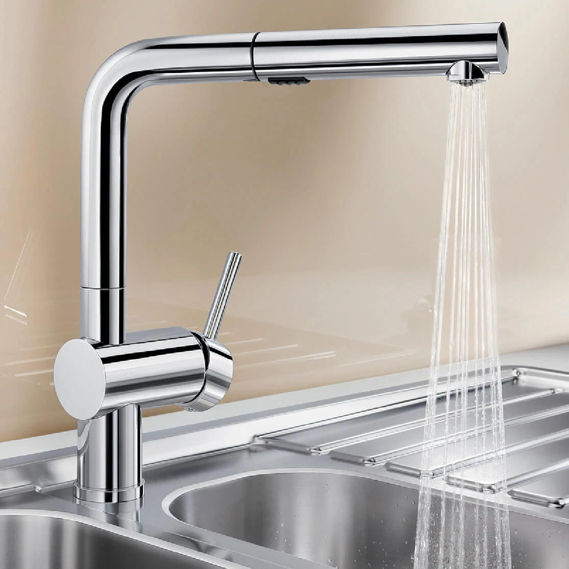 Blanco Linus-S Vario Single Lever Chrome Mono Pull Out Kitchen Mixer Tap With Dual Spray 2 Blanco Linus-S Vario Single Lever Chrome Mono Pull Out Kitchen Mixer Tap With Dual Spray - Image 2