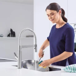 Blanco Solenta-S Senso Smart Pull Out Kitchen Mixer Spray Tap With Hands-Free Operation - PVD Steel -Vado Shop blanco solenta senso pull out tap steel lifestyle 1