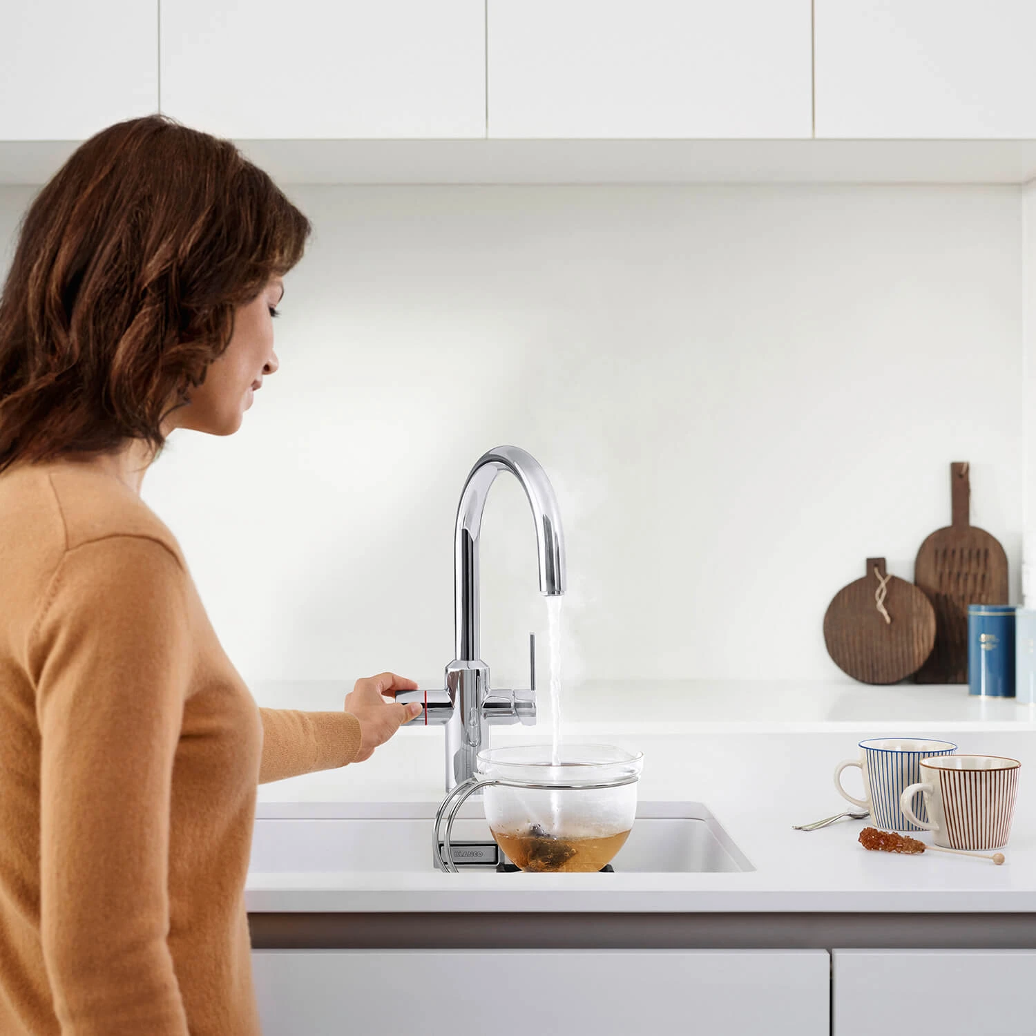 Blanco Tampera 3-in-1 Instant 100°C Boiling Water Mono Kitchen Mixer Tap - PVD Steel 4 Blanco Tampera 3-in-1 Instant 100°C Boiling Water Mono Kitchen Mixer Tap - PVD Steel - Image 4