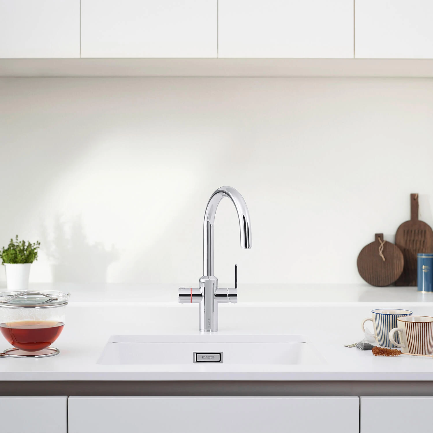 Blanco Tampera 3-in-1 Instant 100°C Boiling Water Mono Kitchen Mixer Tap - PVD Steel 7 Blanco Tampera 3-in-1 Instant 100°C Boiling Water Mono Kitchen Mixer Tap - PVD Steel - Image 7