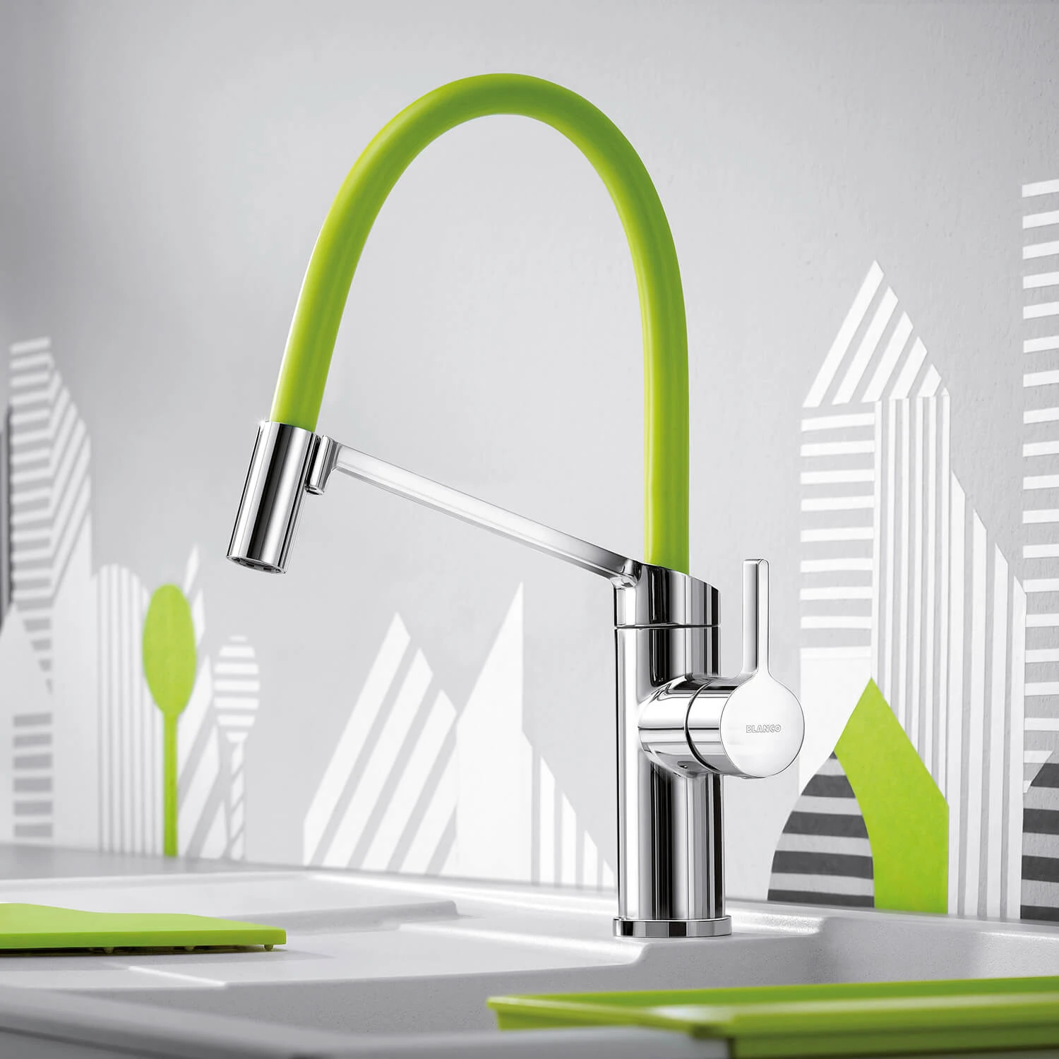 Blanco Viu-S Single Lever Chrome Mono Pull Out Kitchen Mixer Tap With Replaceable Hose 3 Blanco Viu-S Single Lever Chrome Mono Pull Out Kitchen Mixer Tap With Replaceable Hose - Image 3