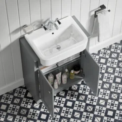 Butler & Rose Darcy Traditional Floorstanding Vanity Unit With Belfast Basin - Chalk White -Vado Shop butler and rose belfast grey vanity unit lifestyle 6 scaled