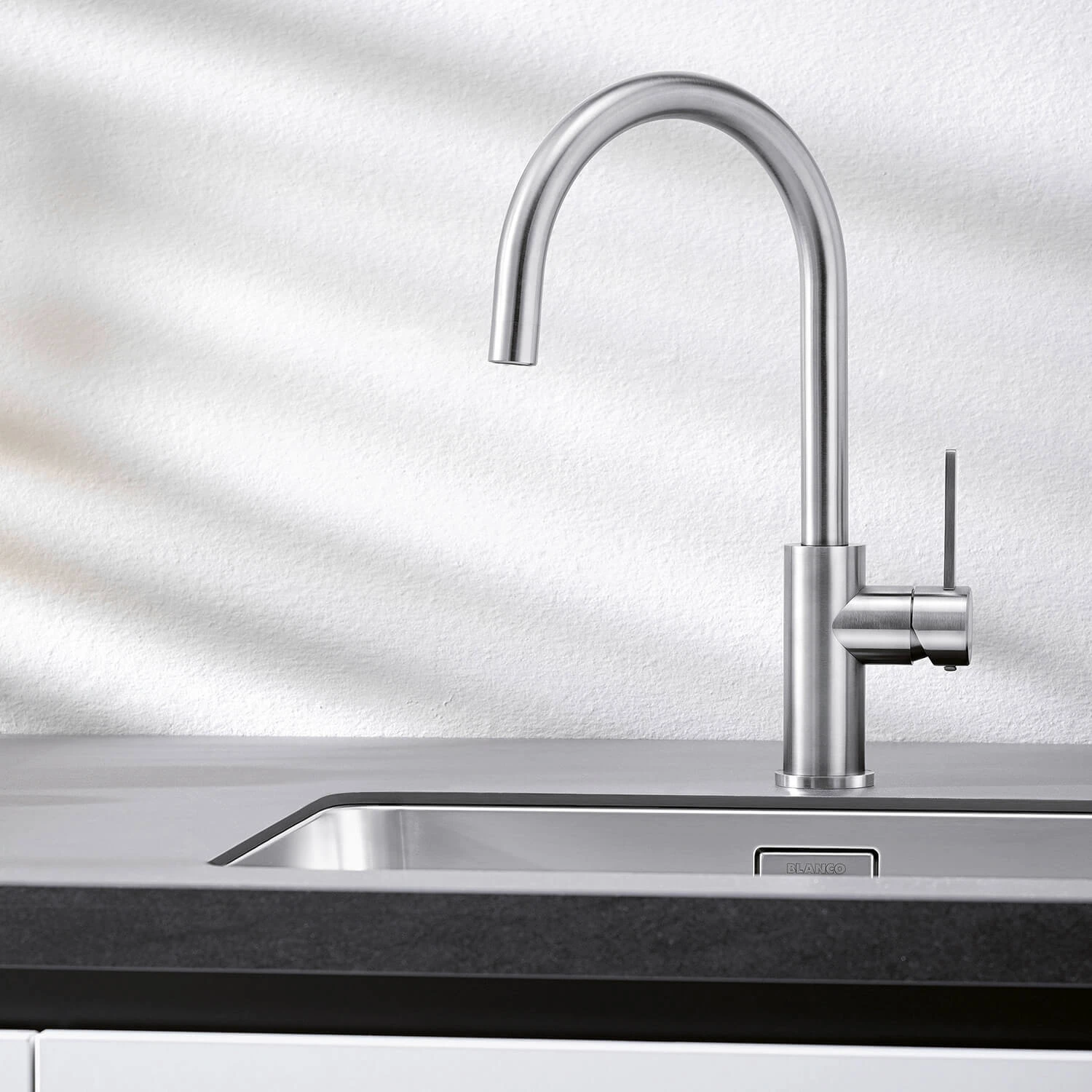 Blanco Candor WRAS Approved Single Lever Brushed Stainless Steel Mono Kitchen Mixer Tap 3 Blanco Candor WRAS Approved Single Lever Brushed Stainless Steel Mono Kitchen Mixer Tap - Image 3