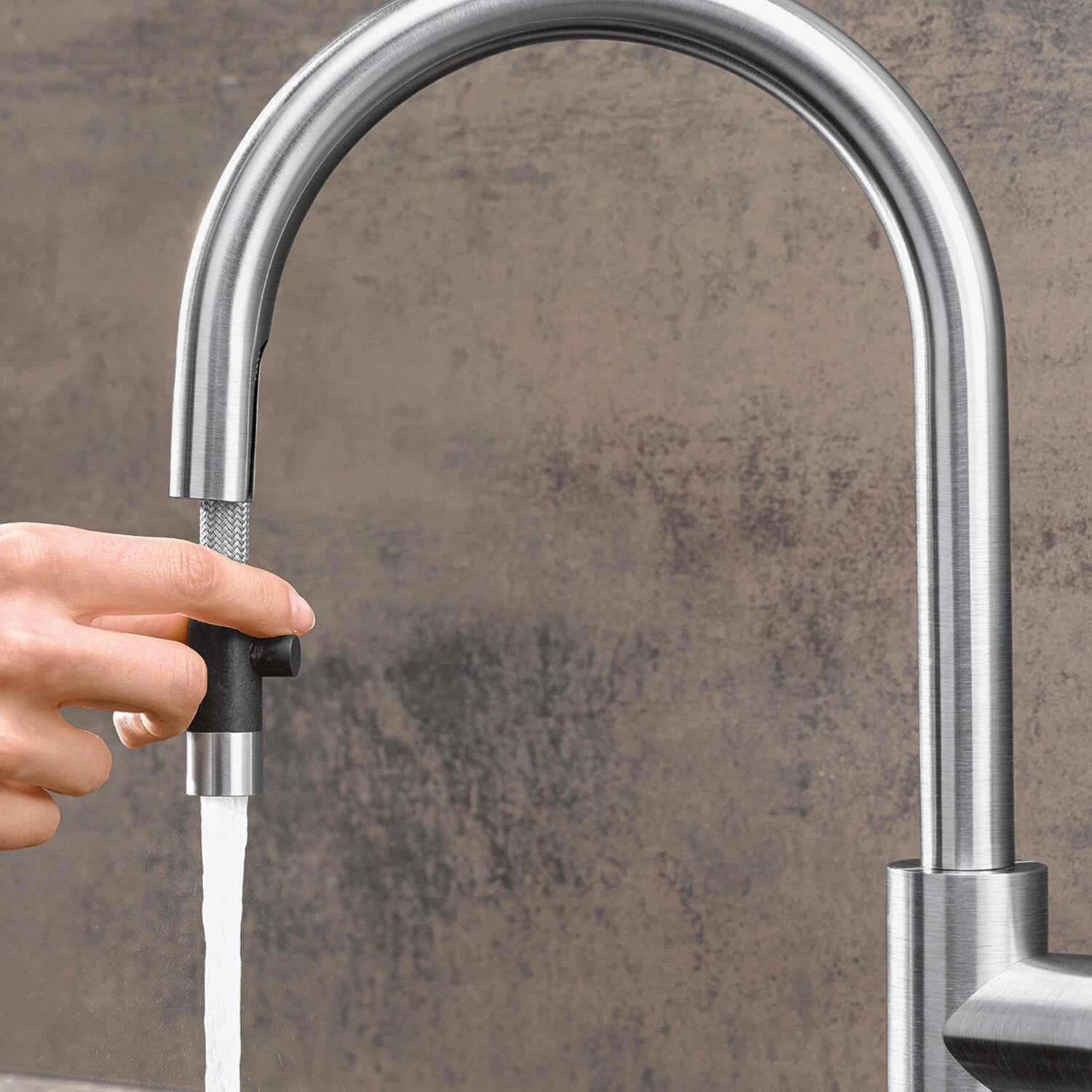 Blanco Candor-S Single Lever Brushed Stainless Steel Mono Pull Out Kitchen Mixer Tap 2 Blanco Candor-S Single Lever Brushed Stainless Steel Mono Pull Out Kitchen Mixer Tap - Image 2