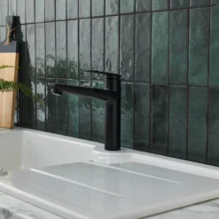 Clearwater Levant Single Lever Mono Pull Out Kitchen Mixer Tap - Brushed Brass -Vado Shop clearwater levant matt black mono pull out kitchen mixer lifestyle 3