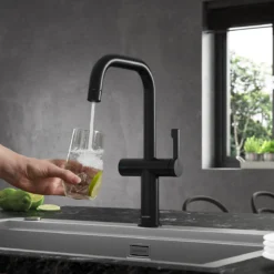 Clearwater Mariner WRAS Approved Single Lever Mono Kitchen Mixer And Cold Filtered Water Tap - Polished Chrome -Vado Shop clearwater mariner filtered water kitchen mixer matt black lifestyle