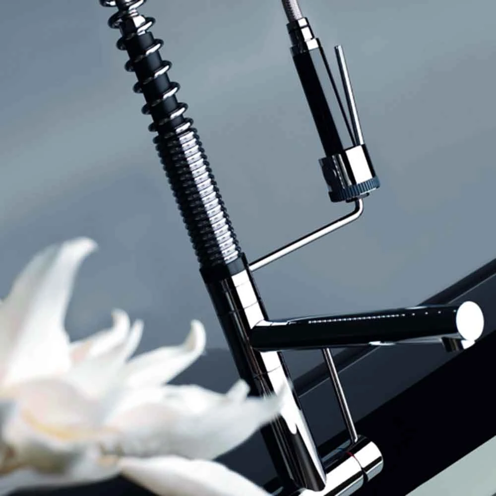 Gessi Oxygen Hi-Tech Professional Kitchen Mixer With Swivel Spout & Pull Out Spray - Brushed Nickel 5 Gessi Oxygen Hi-Tech Professional Kitchen Mixer With Swivel Spout & Pull Out Spray - Brushed Nickel - Image 5