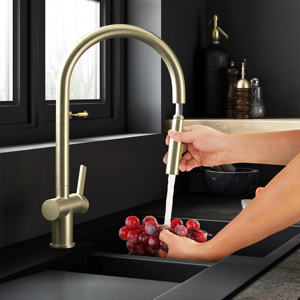 Just Taps VOS Pull Out Single Lever Mono Kitchen Mixer - Brushed Brass 2 Just Taps VOS Pull Out Single Lever Mono Kitchen Mixer - Brushed Brass - Image 2