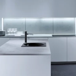 Blanco Linee-S Single Lever Pull Out Kitchen Mixer Tap - Alumetallic & Chrome 28 Blanco Linee-S Single Lever Pull Out Kitchen Mixer Tap - Alumetallic & Chrome -Vado Shop linee s anthracite lifestyle long shot