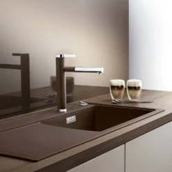 Blanco Linee-S Single Lever Pull Out Kitchen Mixer Tap - Alumetallic & Chrome 38 Blanco Linee-S Single Lever Pull Out Kitchen Mixer Tap - Alumetallic & Chrome -Vado Shop linee s coffee lifestyle long shot