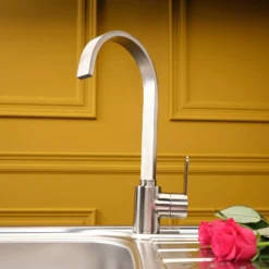 Reginox Amur WRAS Approved Single Lever Mono Kitchen Mixer Tap - Polished Chrome -Vado Shop reginox amur brushed nickel mono kitchen tap lifestyle 4