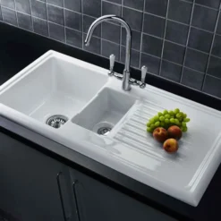 Reginox Elbe WRAS Approved Twin Lever Chrome Traditional Mono Kitchen Mixer Tap 11 Reginox Elbe WRAS Approved Twin Lever Chrome Traditional Mono Kitchen Mixer Tap -Vado Shop reginox elbe detail1