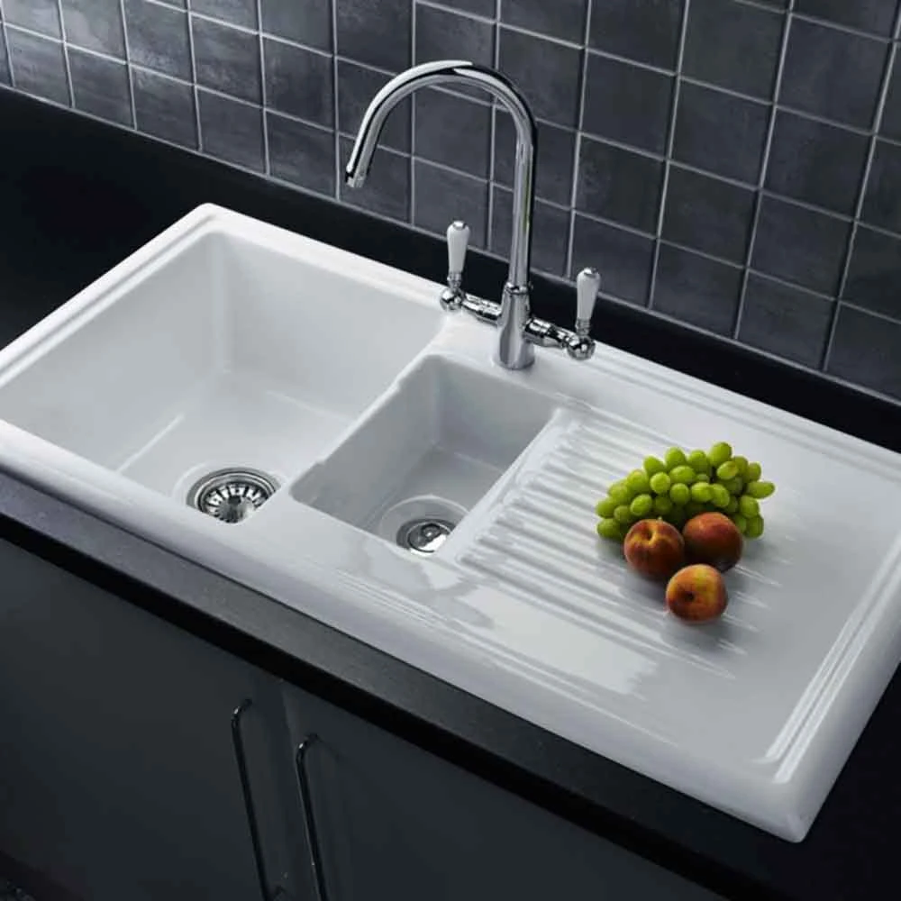 Reginox Elbe WRAS Approved Twin Lever Chrome Traditional Mono Kitchen Mixer Tap 3 Reginox Elbe WRAS Approved Twin Lever Chrome Traditional Mono Kitchen Mixer Tap - Image 3