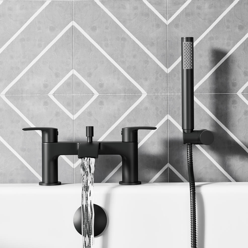 Vado Shop -Vado Shop vellamo swift matt black bath shower mixer lifestyle2